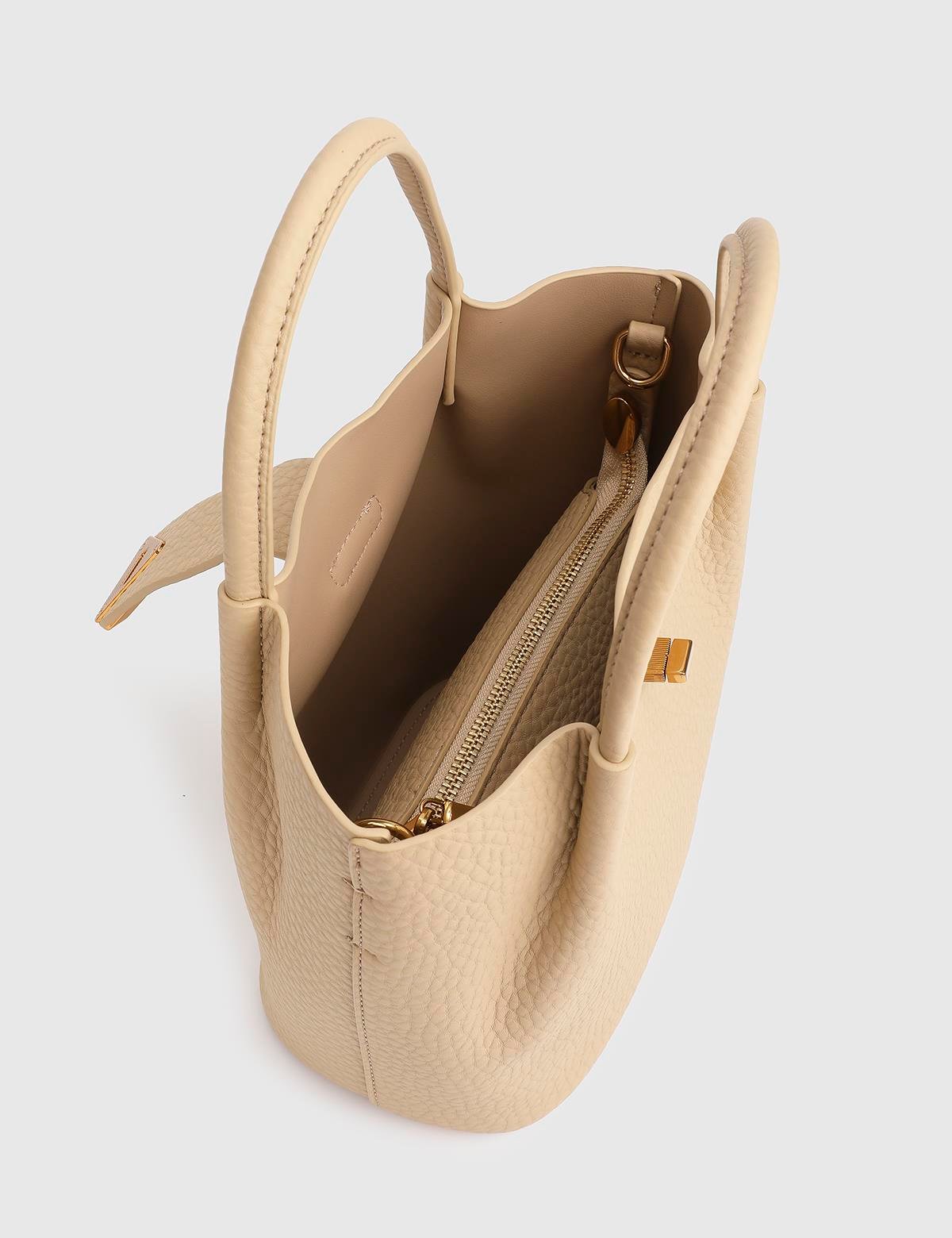 Vitorio Beige Women's Handbag