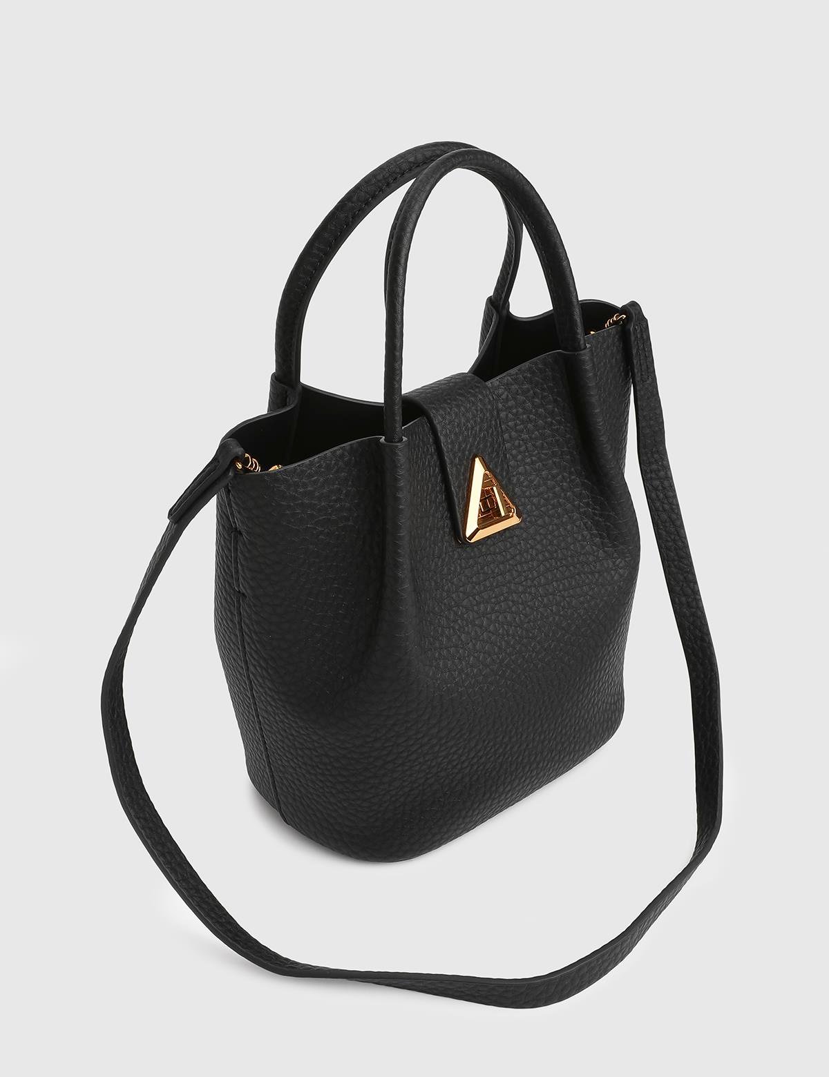 Vitorio Black Women's Handbag