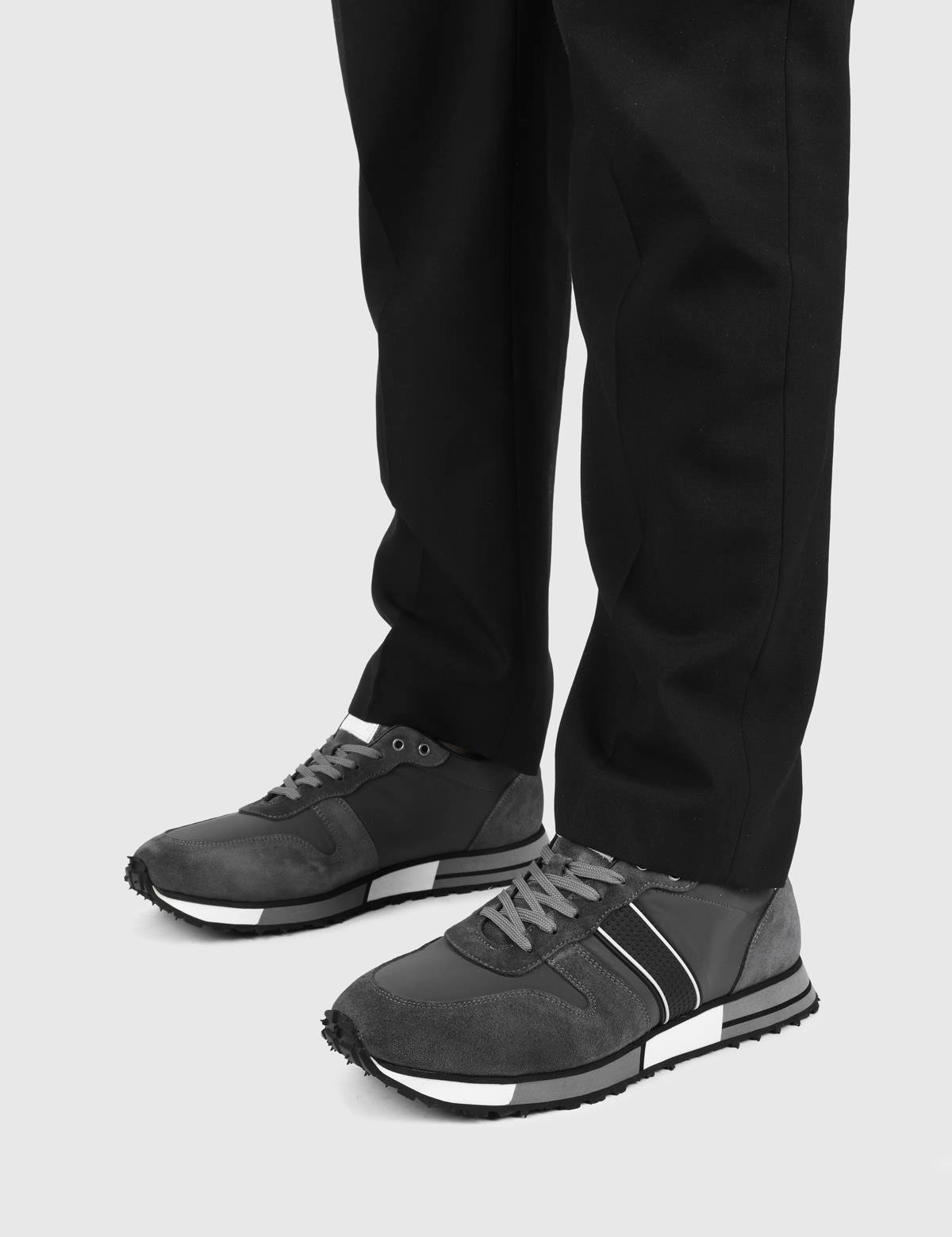 Wout Grey Suede Leather Men's Sneaker