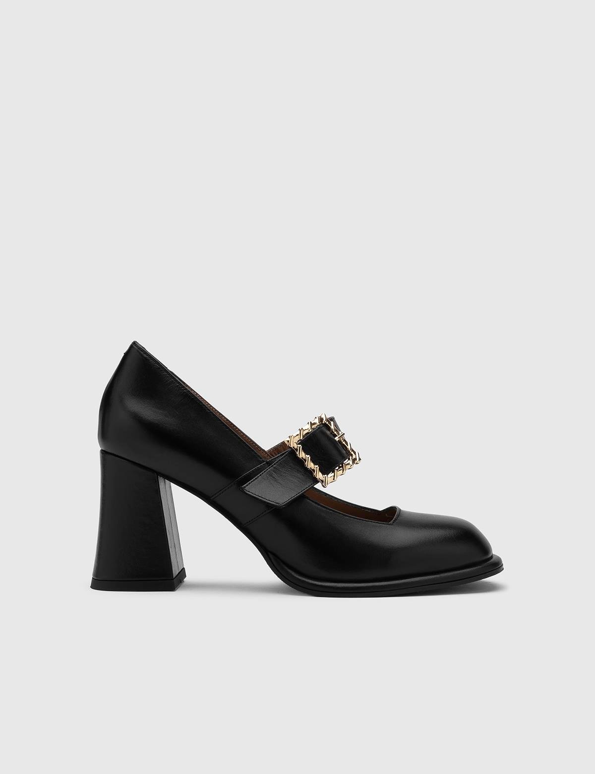 Beso Black Leather Women's Pump