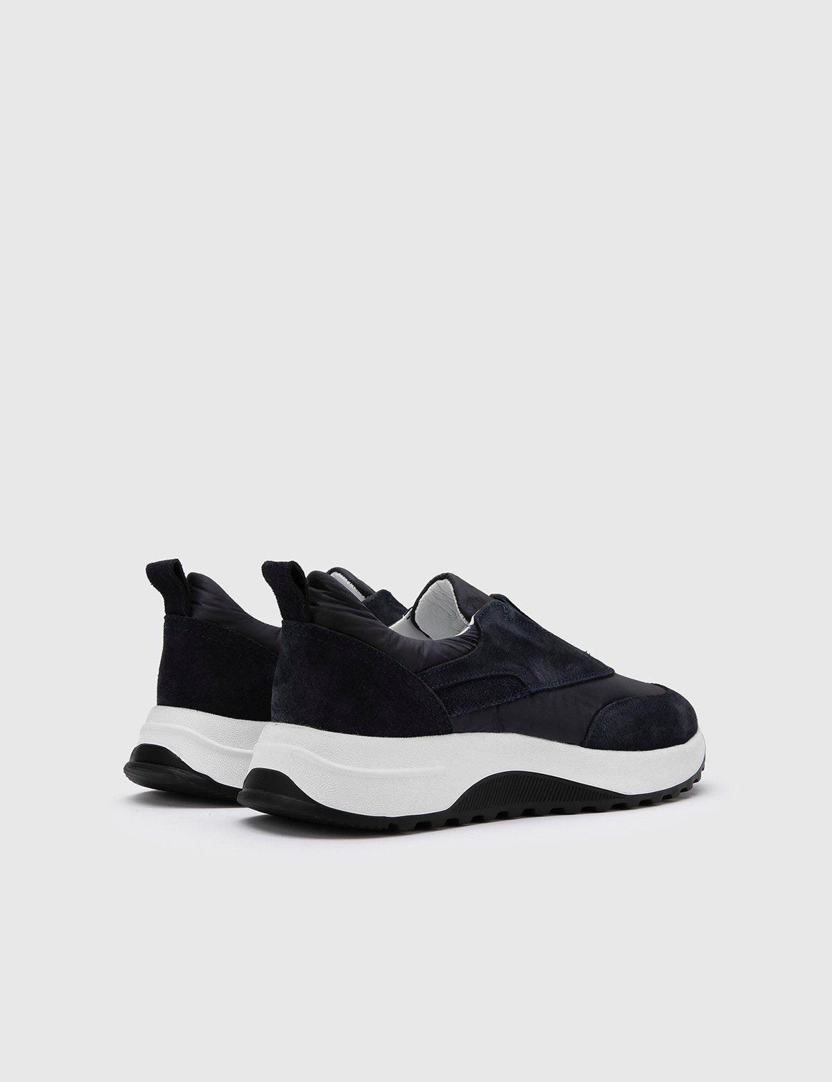 Marineblauer Baar-Herren-Sneaker aus Wildleder und Stoff