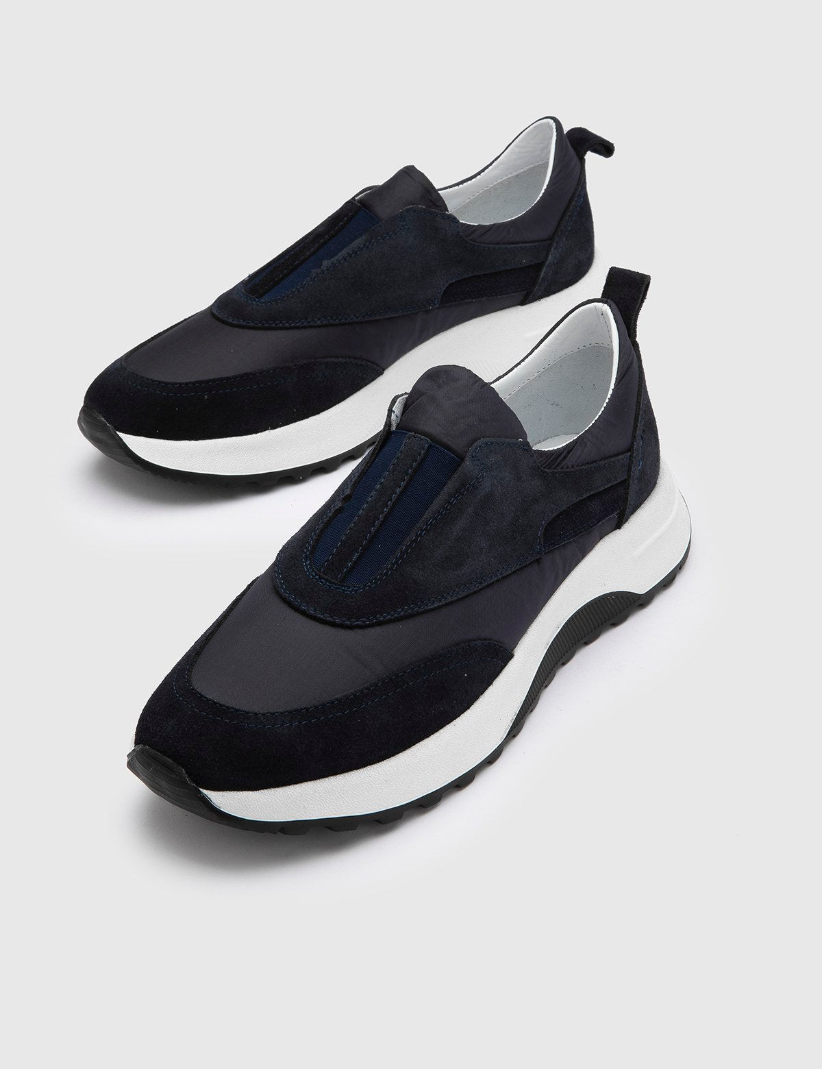 Marineblauer Baar-Herren-Sneaker aus Wildleder und Stoff